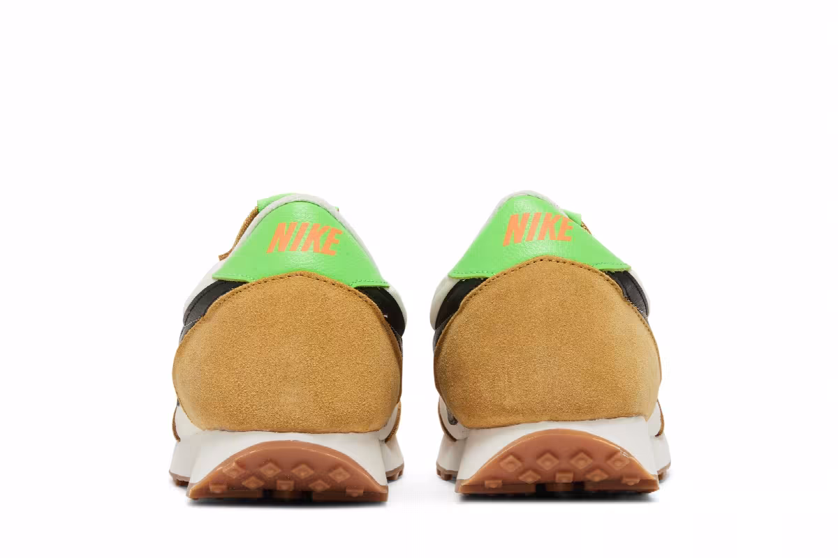 Nike Women's Daybreak Wheat, view 7