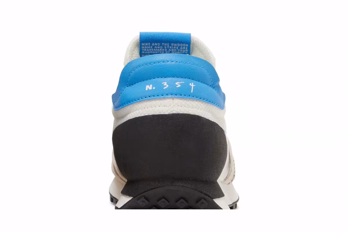 Nike Women's Daybreak Type Sail Photo Blue, view 8
