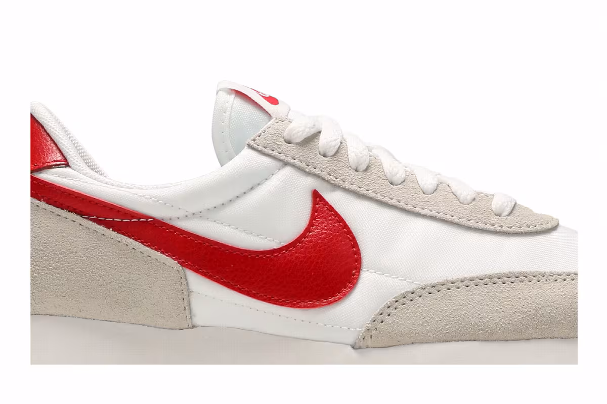 Nike Women's Daybreak White University Red, view 3