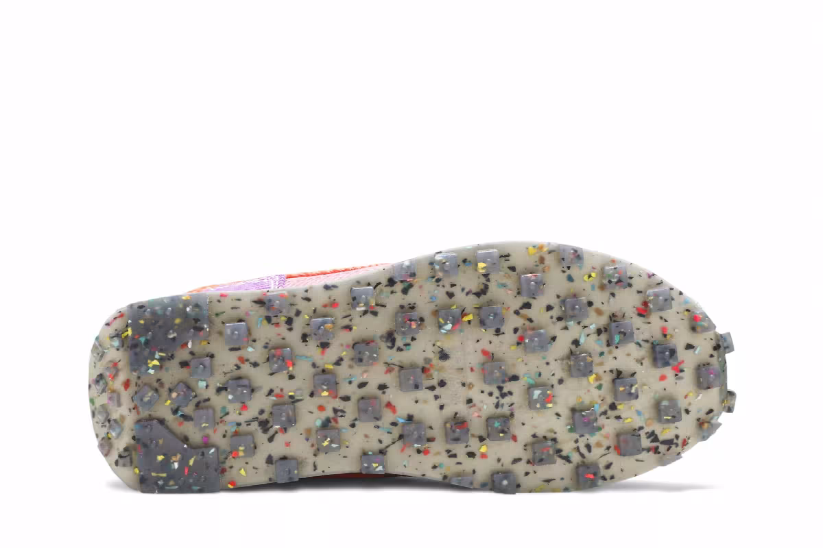 Nike Women's Daybreak Corduroy - Desert Berry, view 5