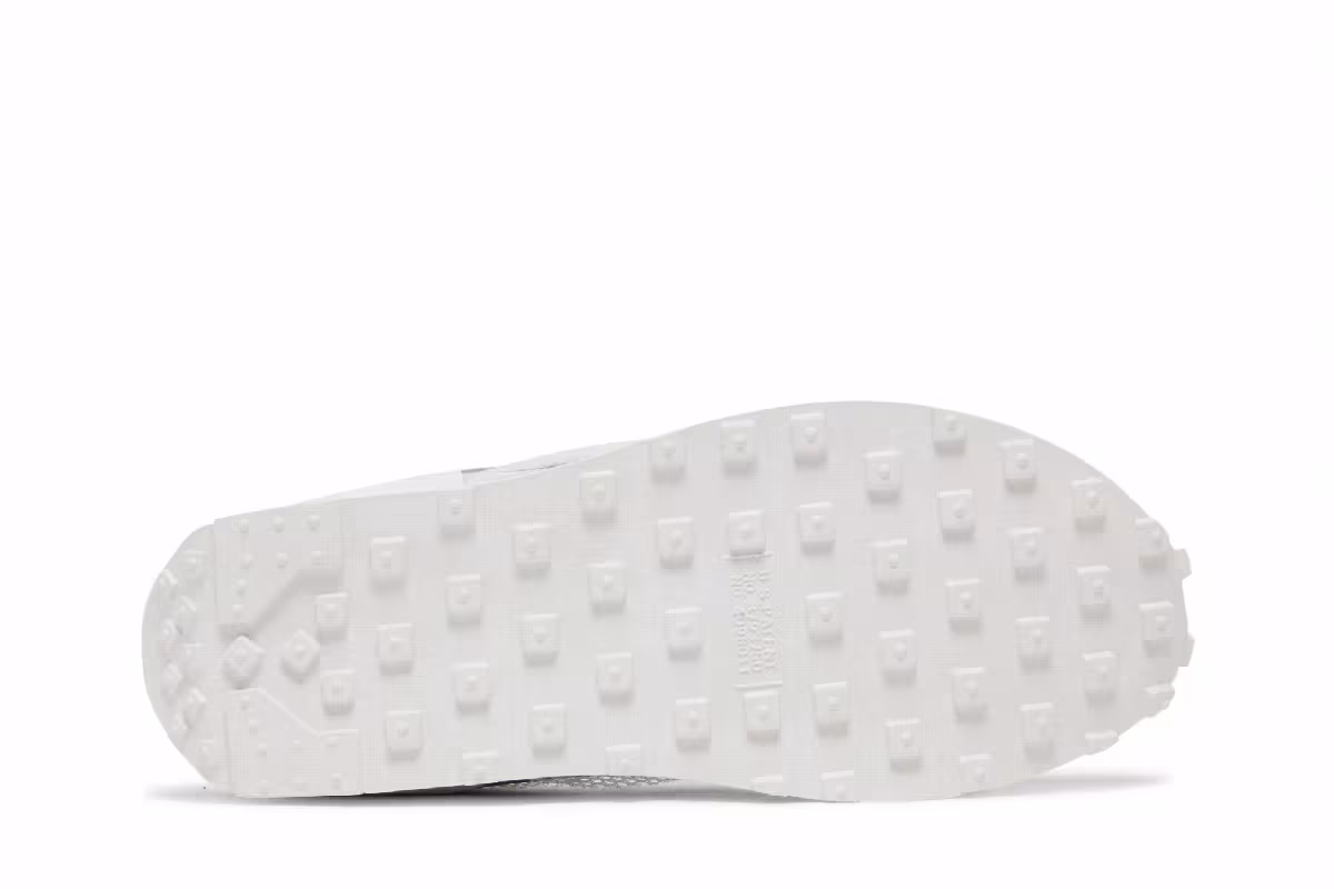Nike Women's Daybreak White Metallic Silver, view 5