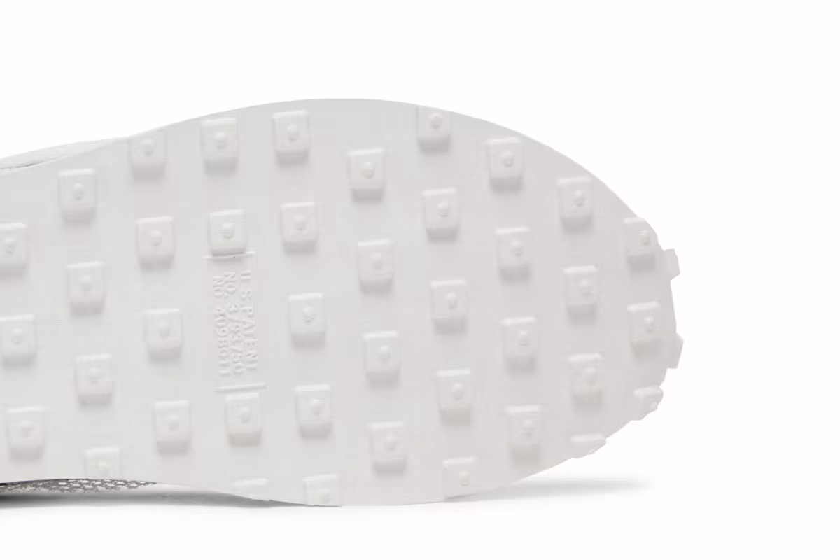 Nike Women's Daybreak White Metallic Silver, view 6