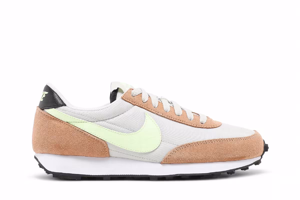 Nike Women's Daybreak Light Bone Barely Volt, view 2