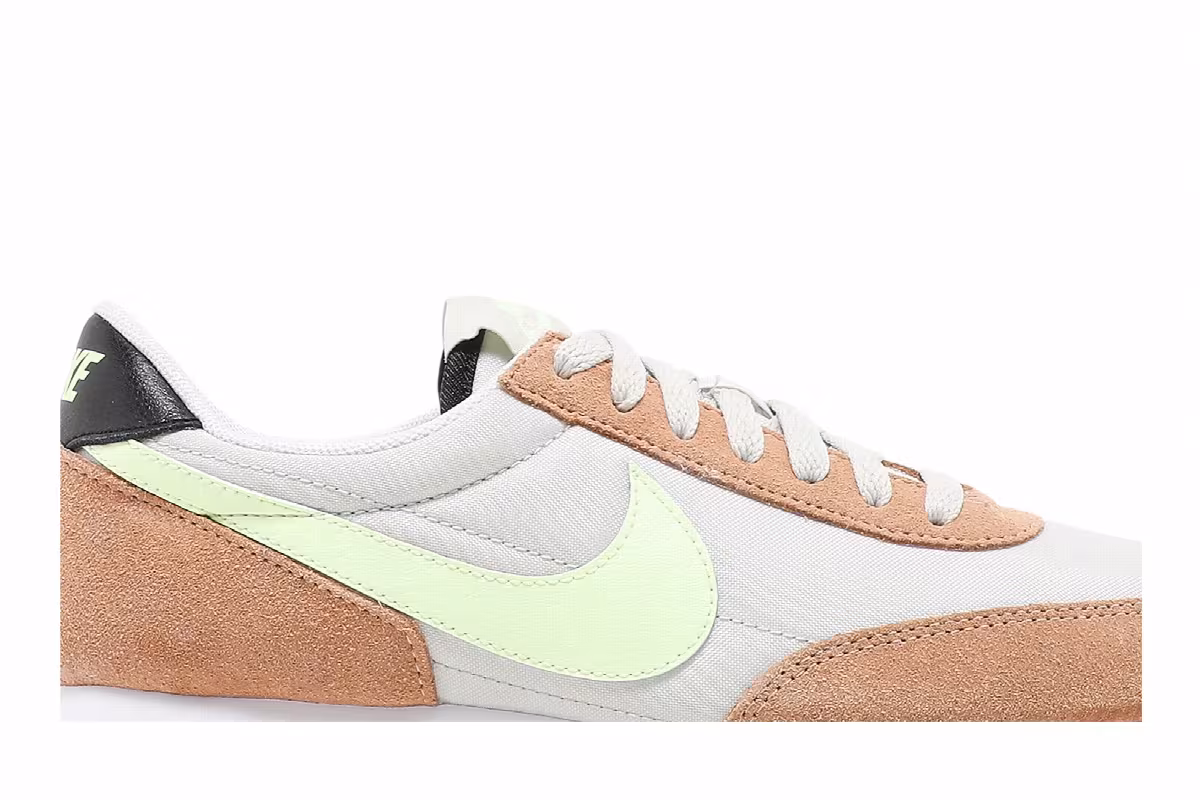 Nike Women's Daybreak Light Bone Barely Volt, view 3