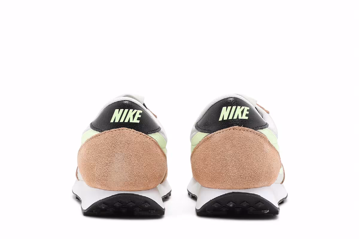Nike Women's Daybreak Light Bone Barely Volt, view 7