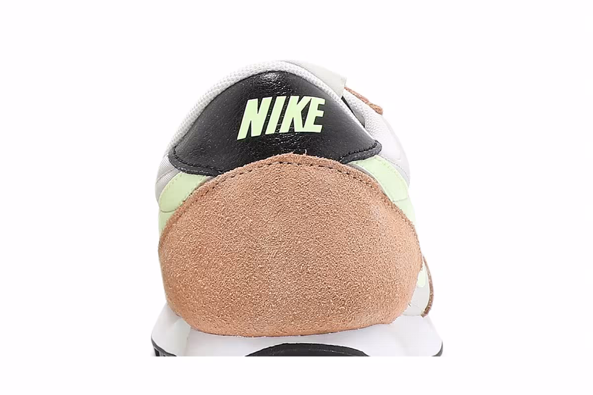 Nike Women's Daybreak Light Bone Barely Volt, view 8