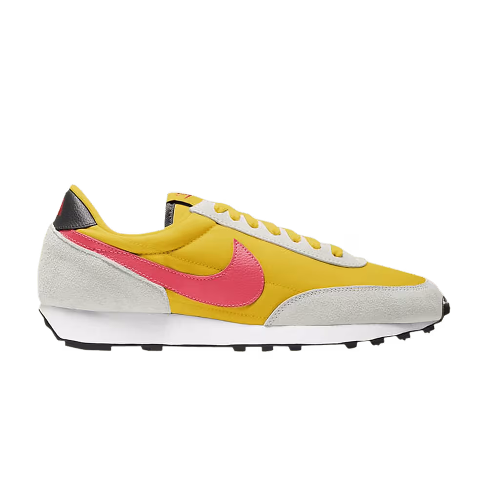 Nike Women's Daybreak Dark Sulfur Crimson