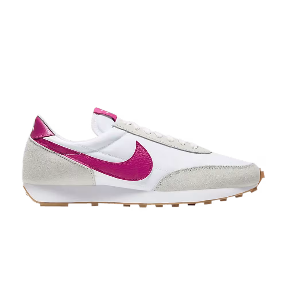 Nike Women's Daybreak White Cactus Flower