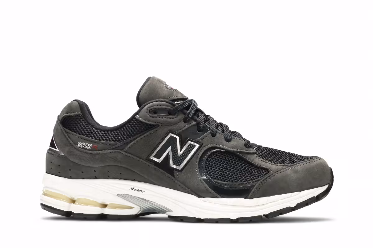 New Balance 2002R OG Dark Grey, view 2