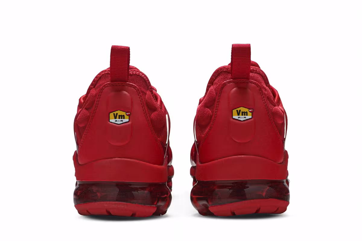 Nike Air VaporMax Plus Triple Red, view 7