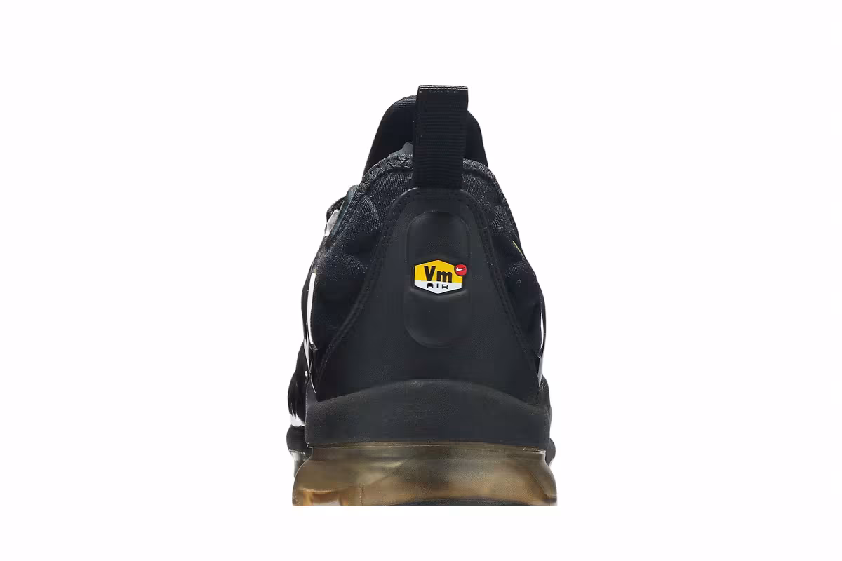 Nike Air VaporMax Plus Black Gold, view 8