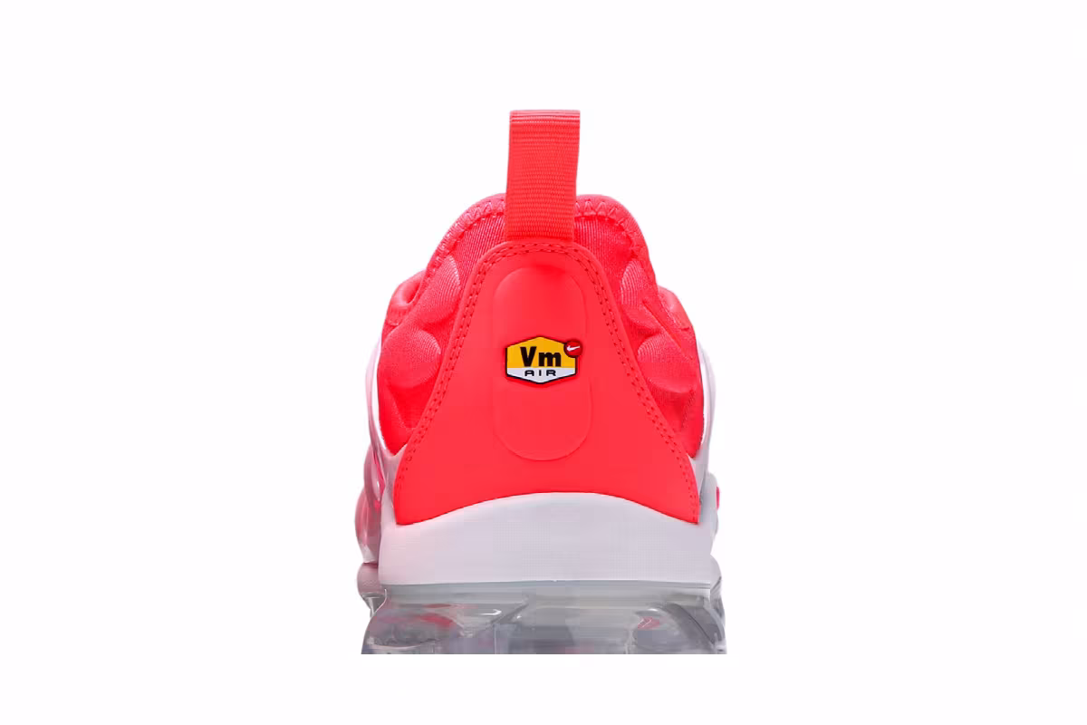 Nike Women's Air VaporMax Plus Pink Blast, view 8
