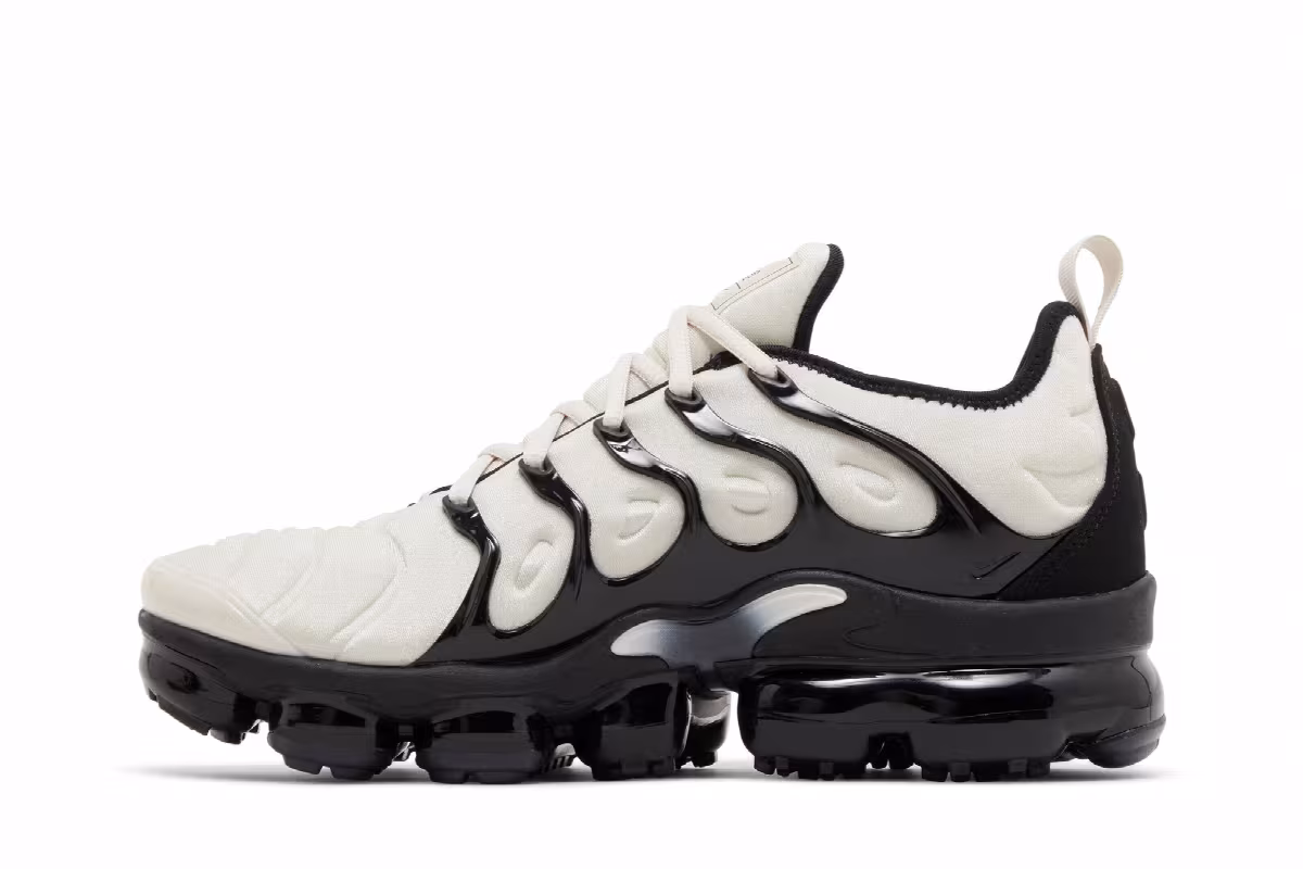 Nike Air VaporMax Plus Light Orewood Brown, view 4