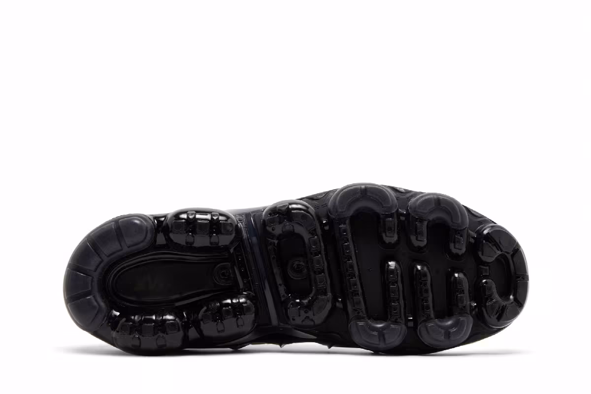 Nike Air VaporMax Plus Light Orewood Brown, view 5