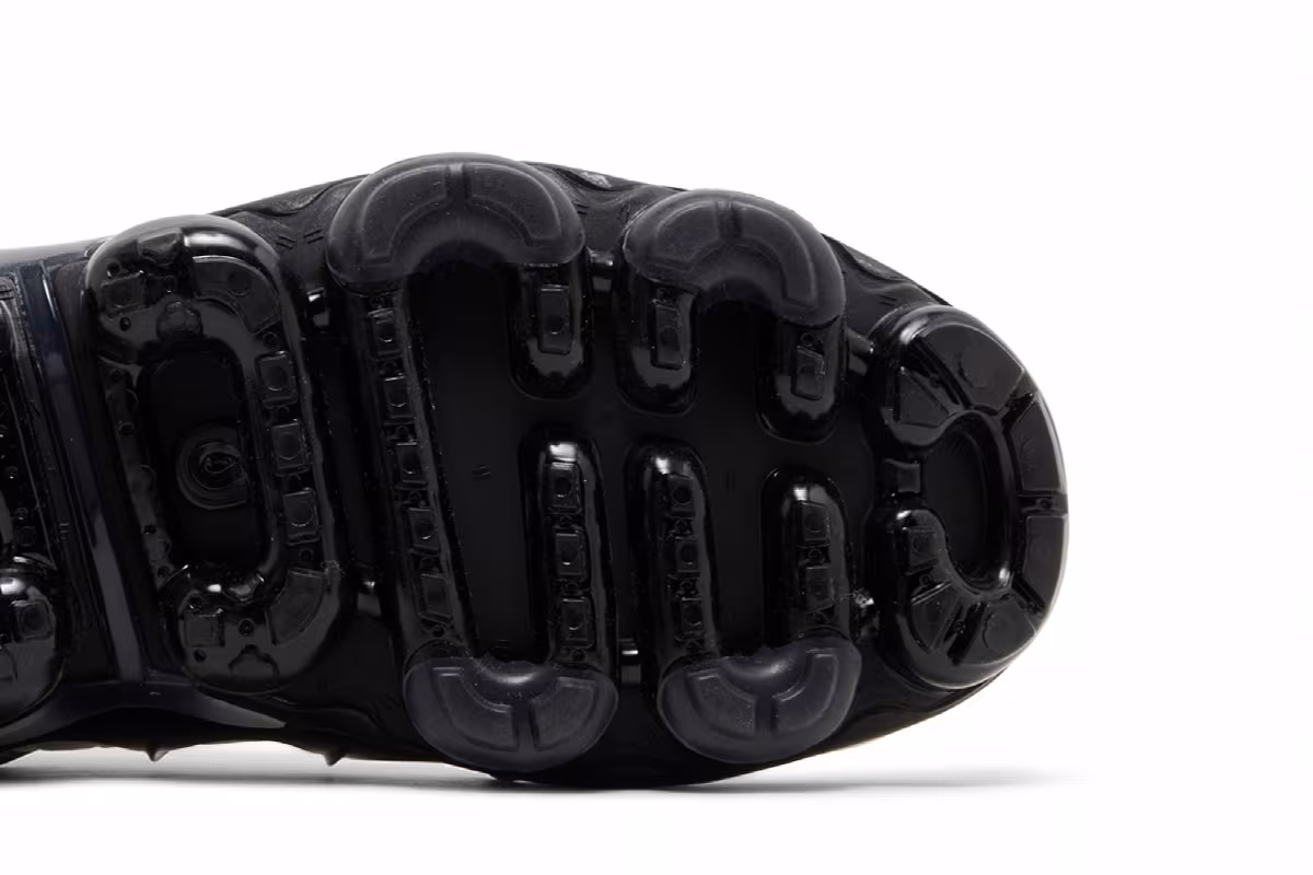 Nike Air VaporMax Plus Light Orewood Brown, view 6