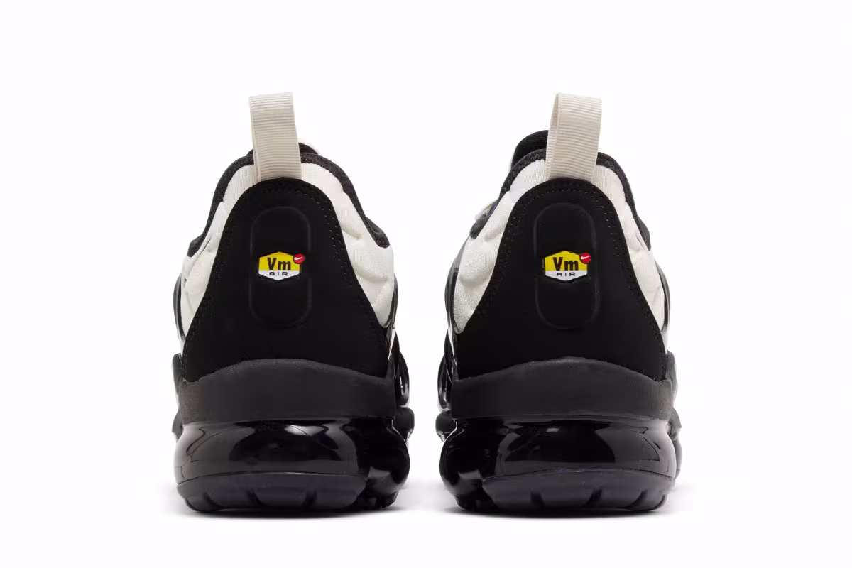 Nike Air VaporMax Plus Light Orewood Brown, view 7