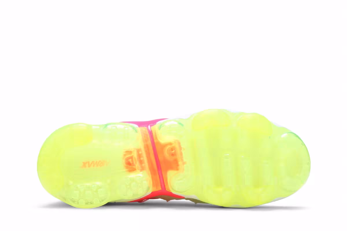 Nike Women's Air VaporMax Plus Pink Volt Gradient, view 5