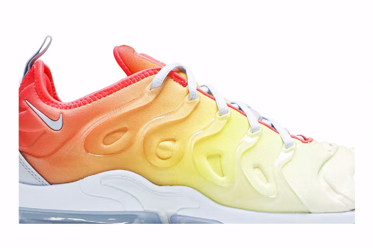 Nike Women's Air VaporMax Plus Sunrise, view 3