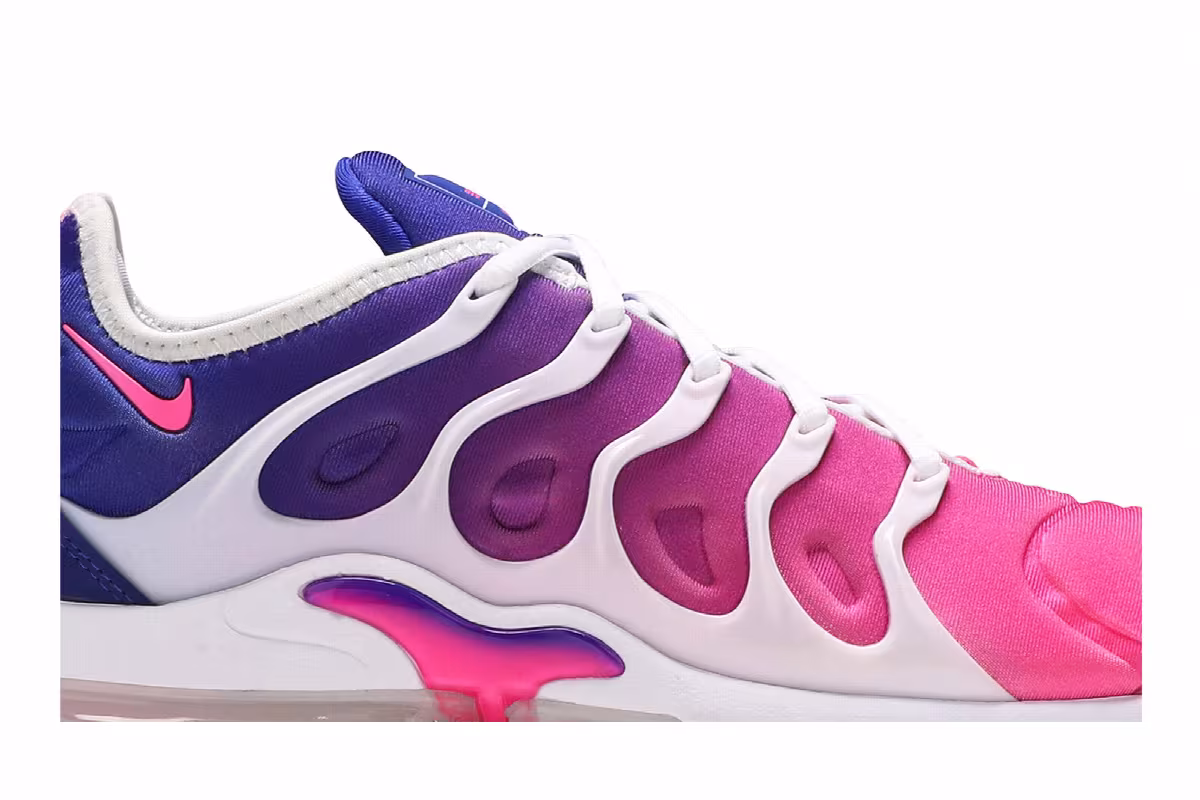 Nike Women's Air VaporMax Plus Pink Purple Gradient, view 3
