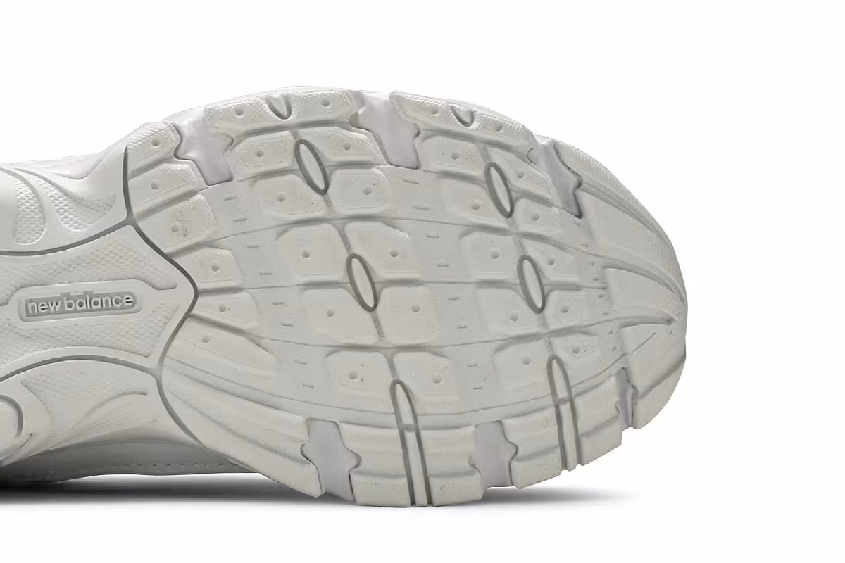 New Balance 530 White Silver Metallic, view 6