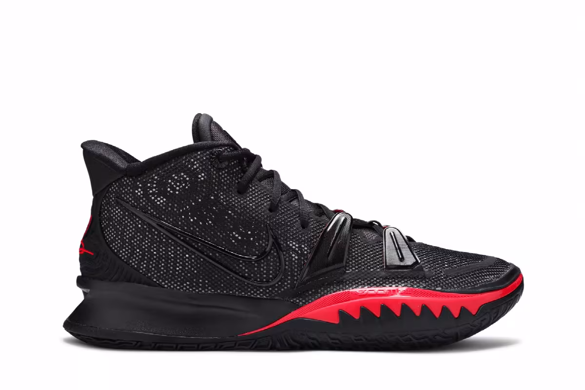 Nike Kyrie 7 Bred, view 2