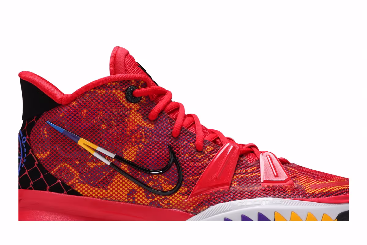 Nike Kyrie 7 Icons of Sport, view 3