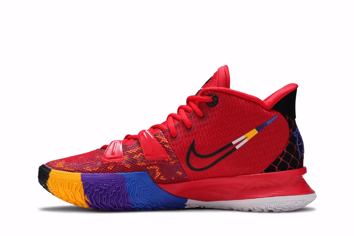 Nike Kyrie 7 Icons of Sport, view 4