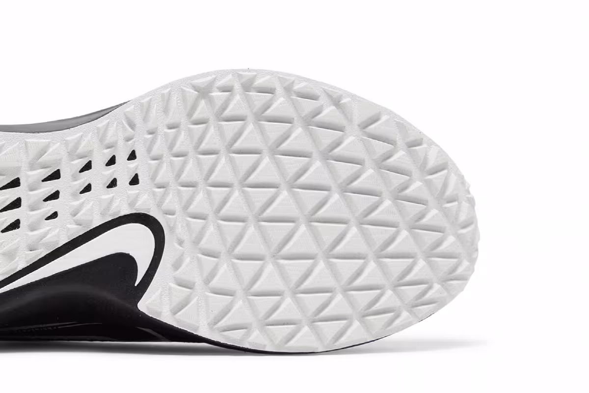 Nike Vapor Edge TF Black White, view 6