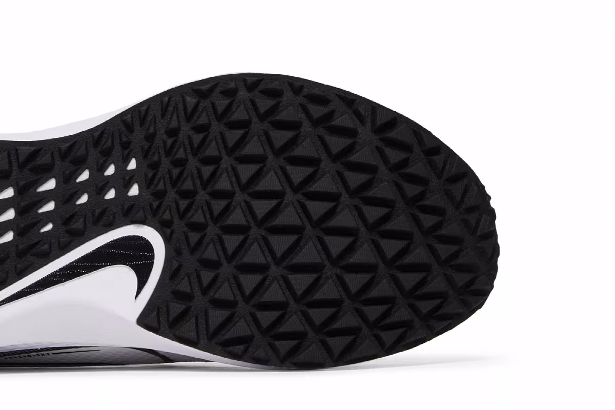 Nike Vapor Edge TF White Black, view 6