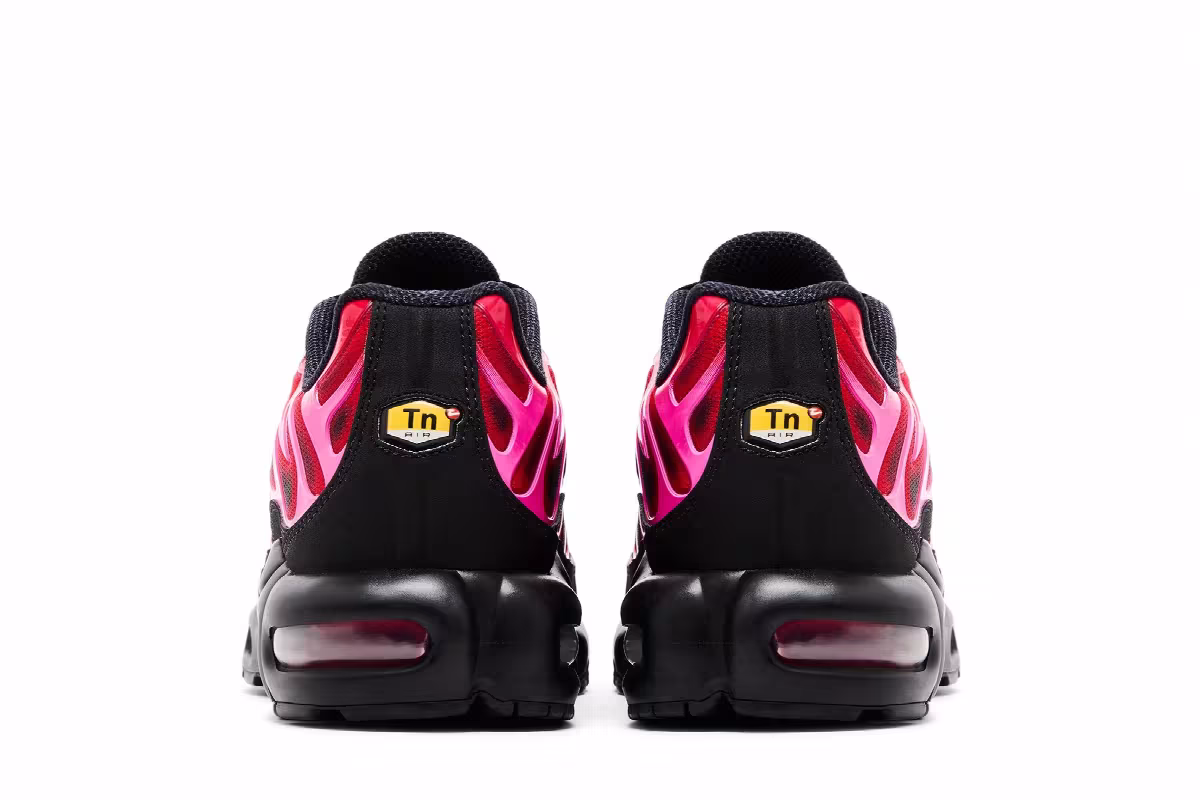 Supreme x Nike Air Max Plus TN University Red, view 7