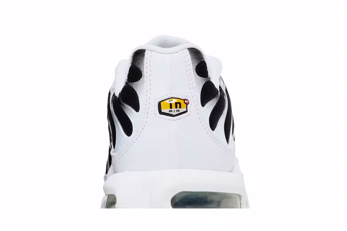 Nike Air Max Plus Black White, view 8
