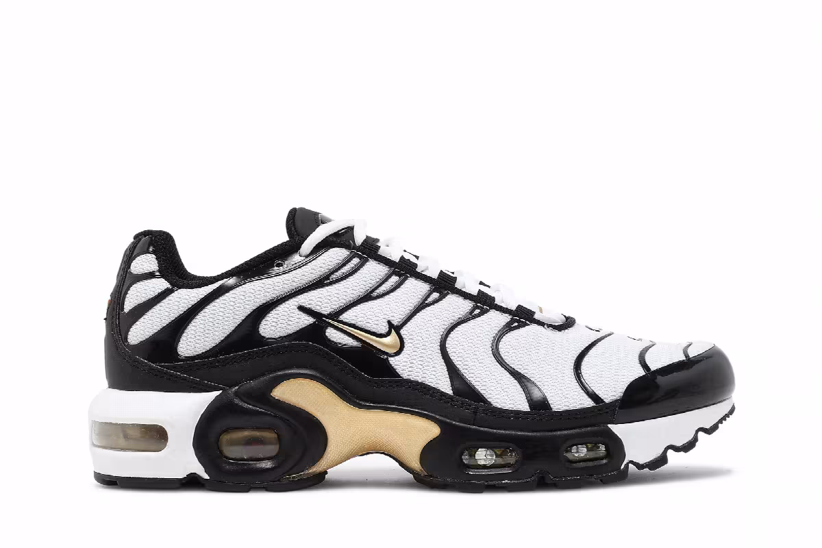 Nike Air Max Plus GS White Metallic Gold, view 2