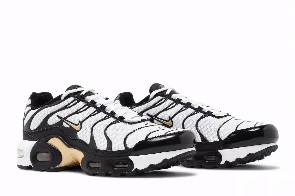 Nike Air Max Plus GS White Metallic Gold, view 9