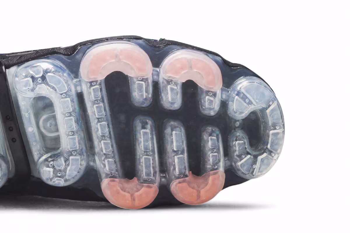 Nike Women's Air VaporMax 360 Magic Ember, view 6