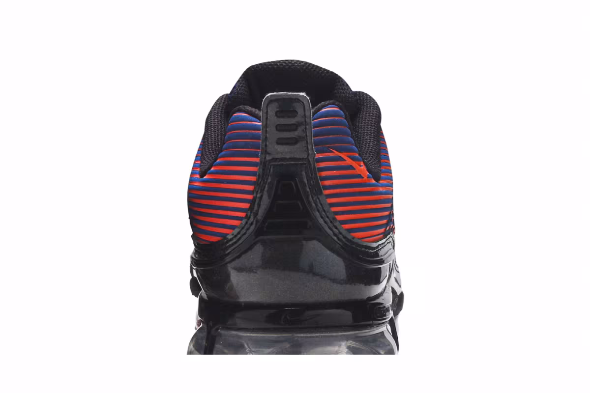 Nike Women's Air VaporMax 360 Magic Ember, view 8