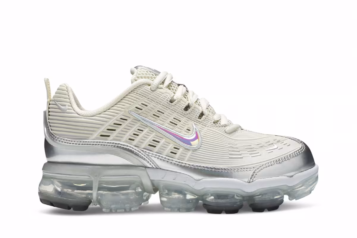 Nike Women's Air VaporMax 360 Cream, view 2