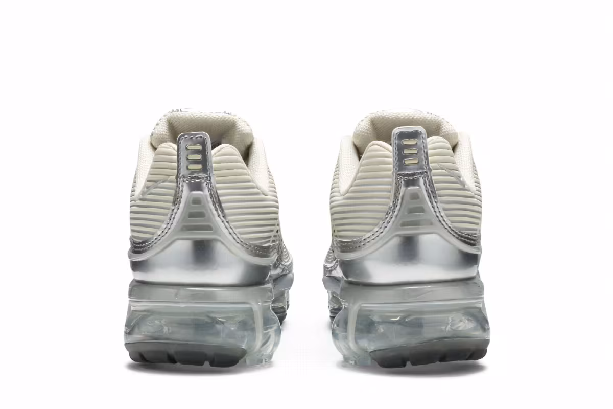 Nike Women's Air VaporMax 360 Cream, view 7