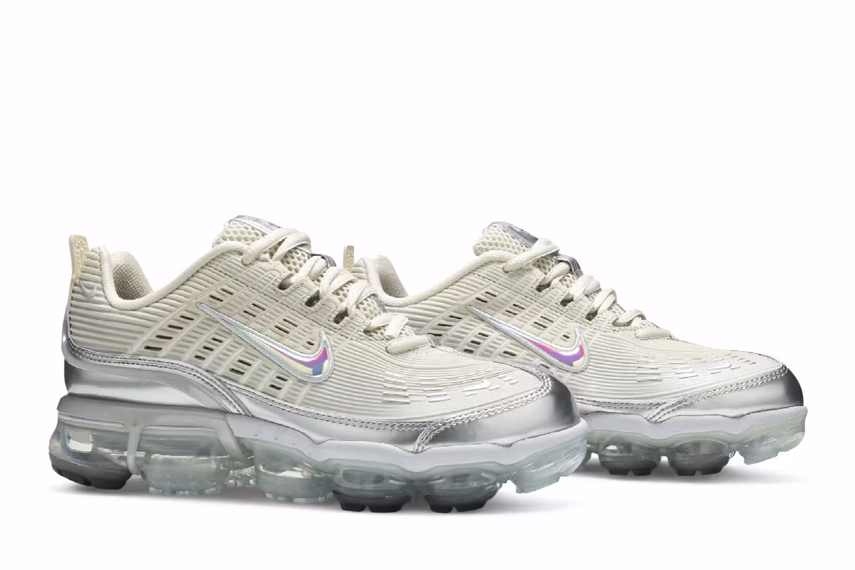 Nike Women's Air VaporMax 360 Cream, view 9