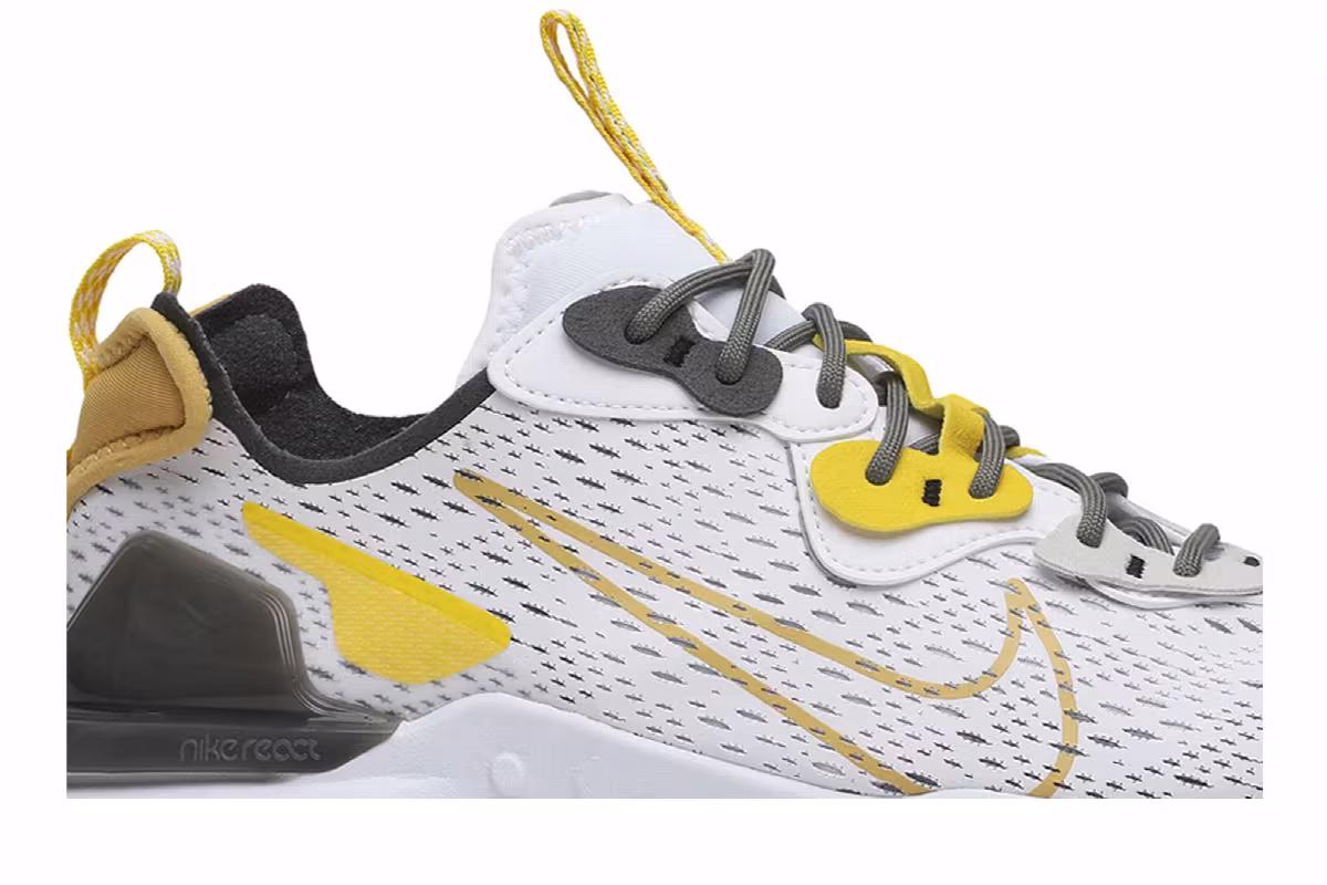 Nike React Vision Honeycomb, view 3