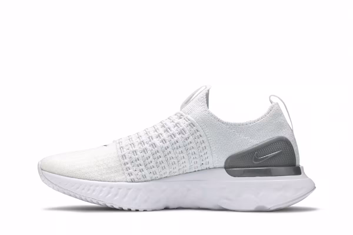 Nike Women's React Phantom Run Flyknit 2 True White Silver, view 4