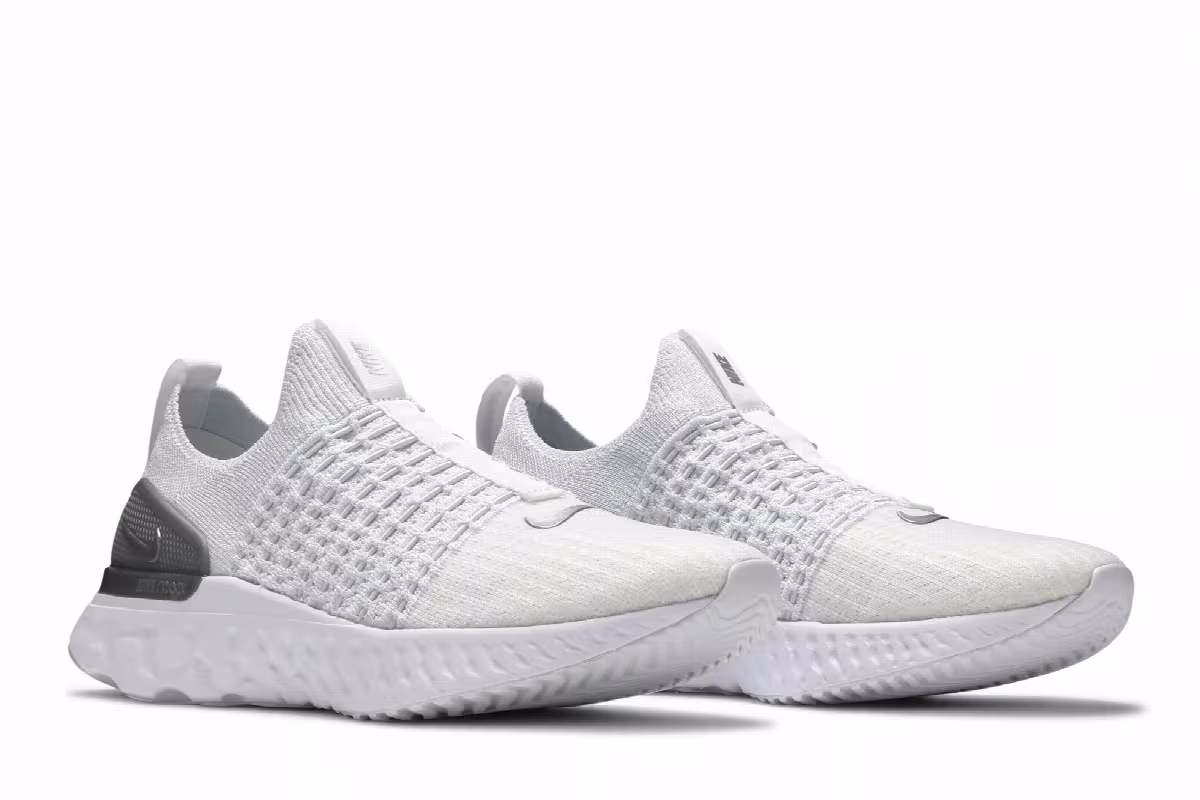 Nike Women's React Phantom Run Flyknit 2 True White Silver, view 9
