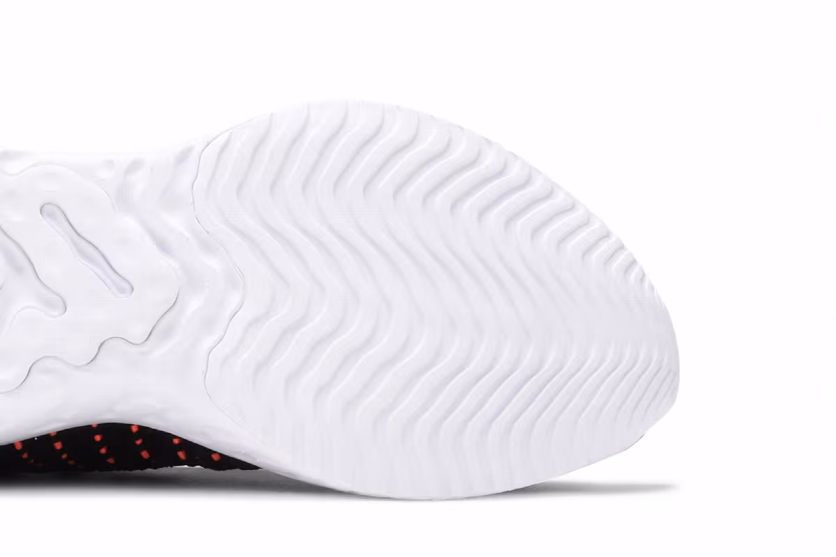 Nike Women's React Phantom Run Flyknit 2 Black Bright Mango, view 6