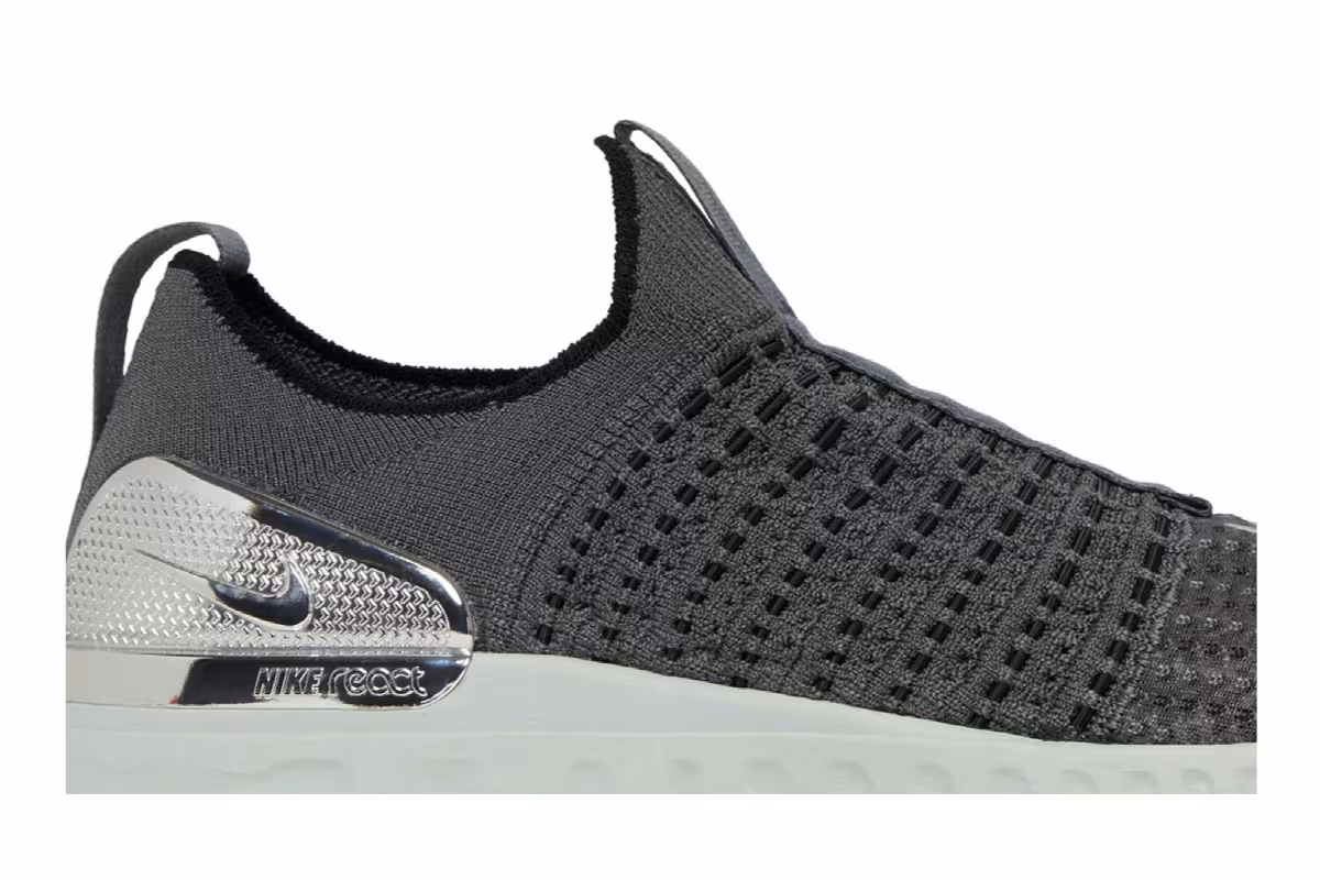 Nike React Phantom Run Flyknit 2 Iron Grey Silver, view 3