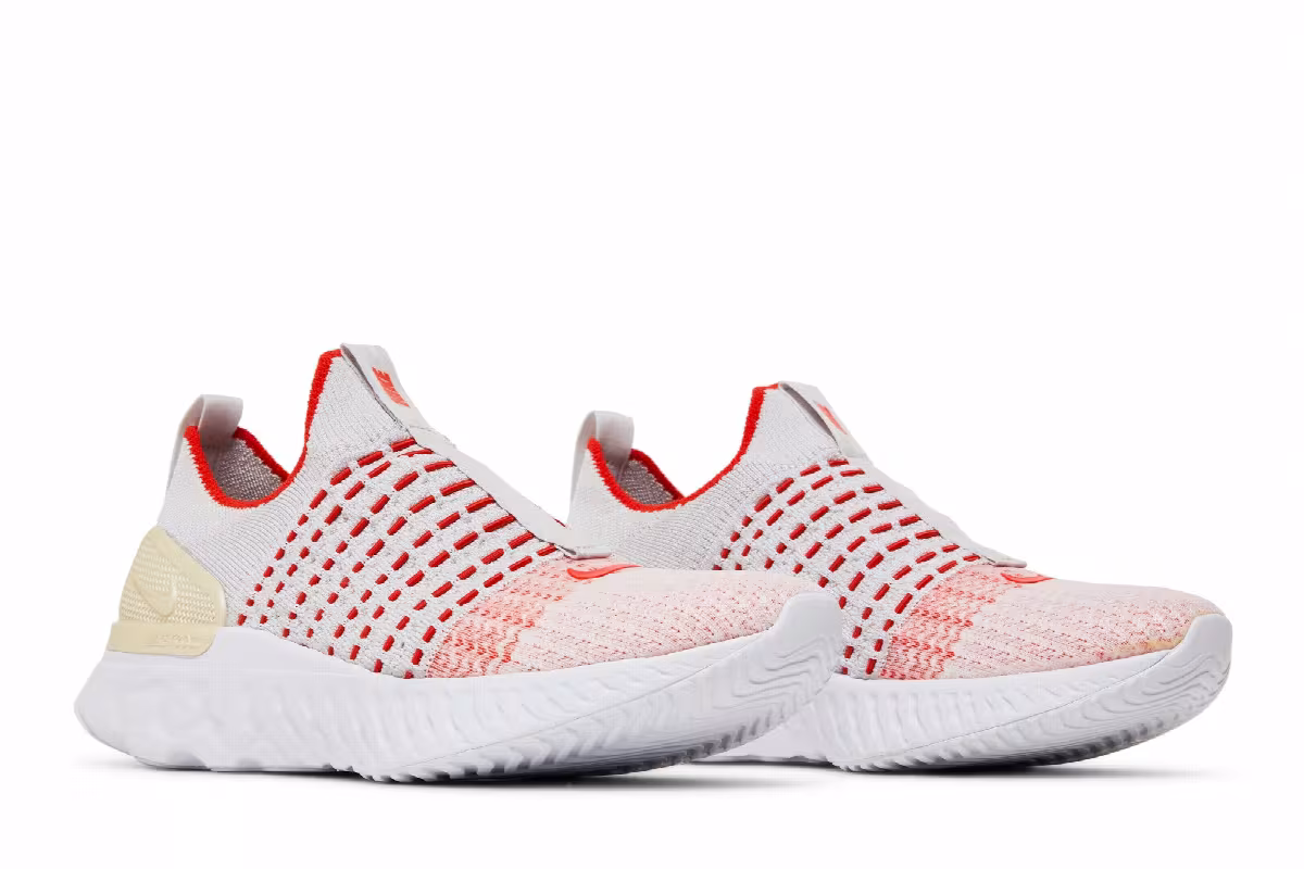 Nike Women's React Phantom Run Flyknit 2 Vast Grey Orange, view 9