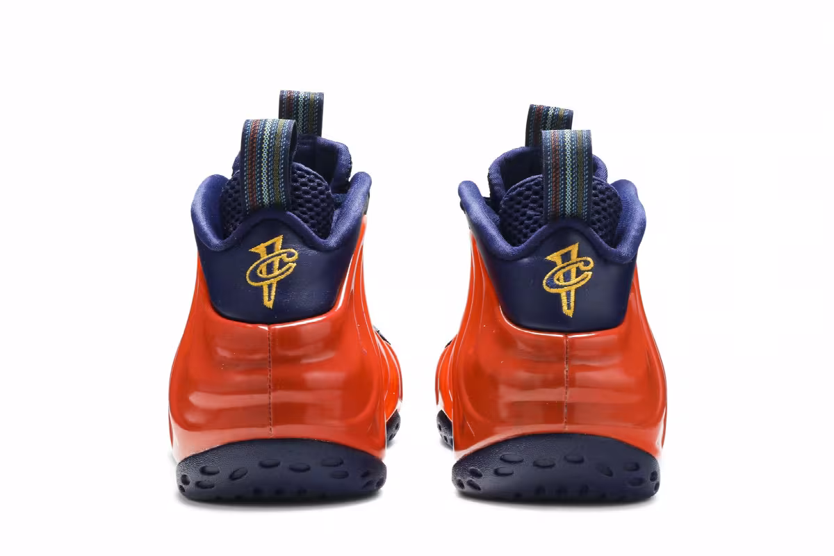 Nike Air Foamposite One Rugged Orange, view 7