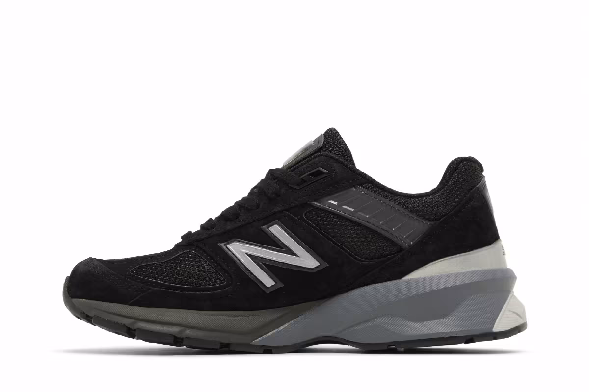 New Balance Women's 990v5 Made In USA Black, view 4