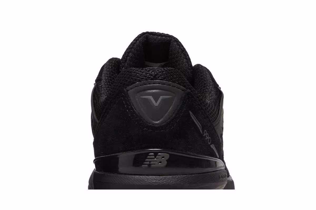 New Balance 990v5 Big Kid Triple Black, view 8
