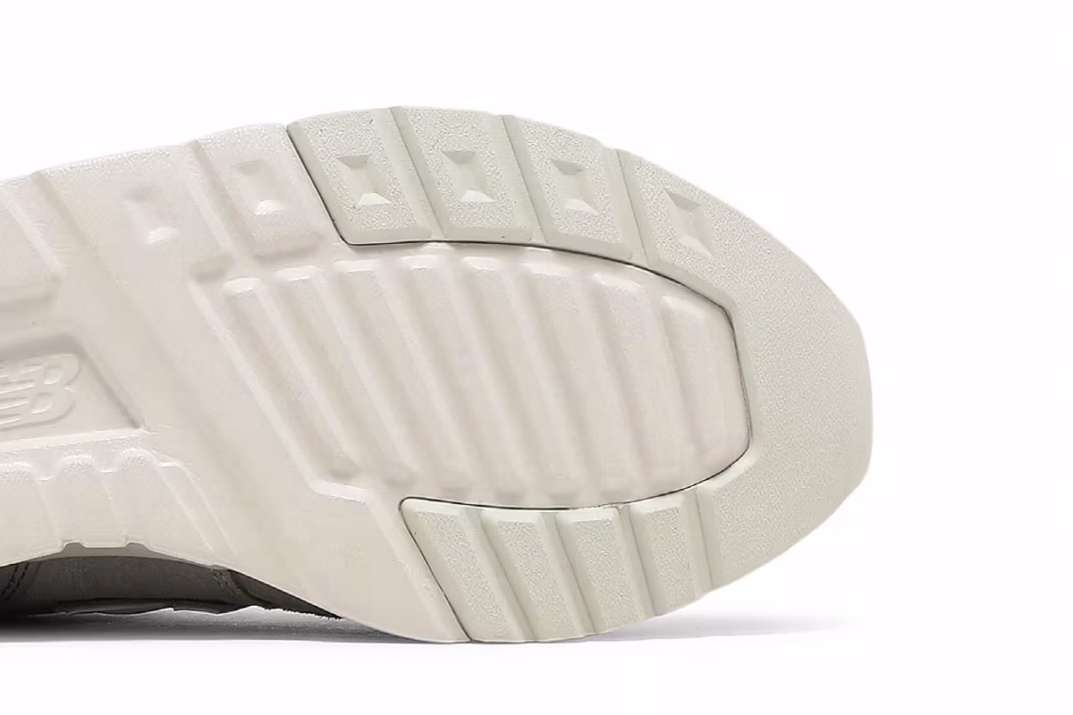 New Balance Women's 997 Grey White Black, view 6