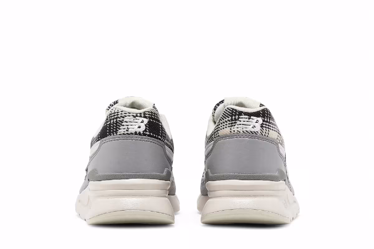 New Balance Women's 997 Grey White Black, view 7