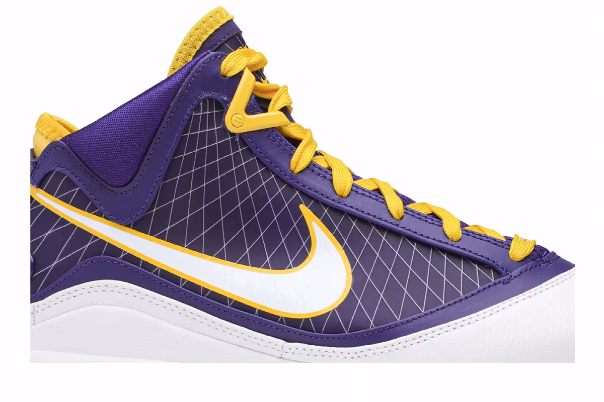 Nike LeBron 7 QS Media Day, view 3